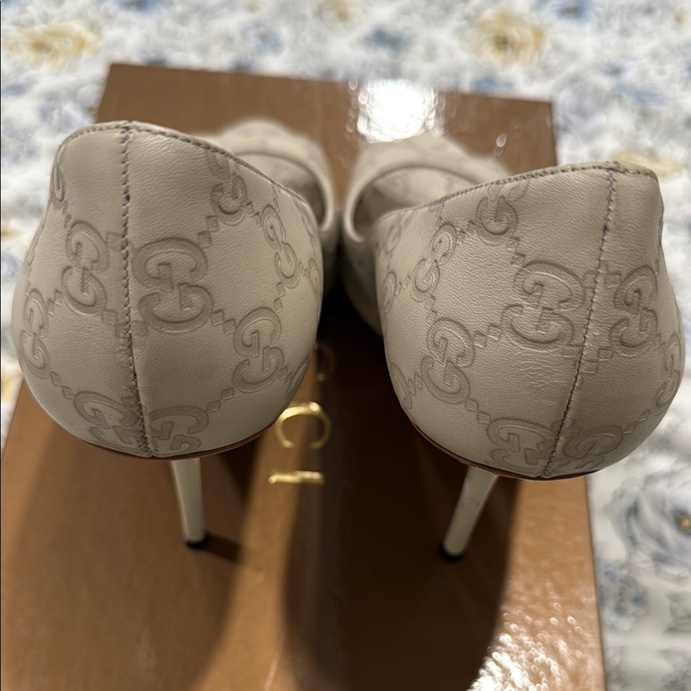 Gucci Cream Monogram Peep-Toe Heels - Picture 4 of 7